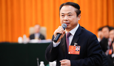 两会季丨今年，，，，，，，，张天任代表提交议案4件，，，，，，，，聚焦这些方面！